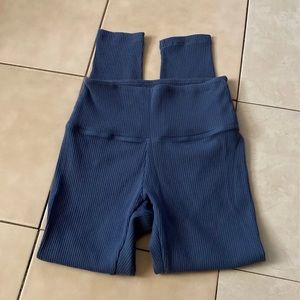 Ribbed PINK VS Yoga Leggings